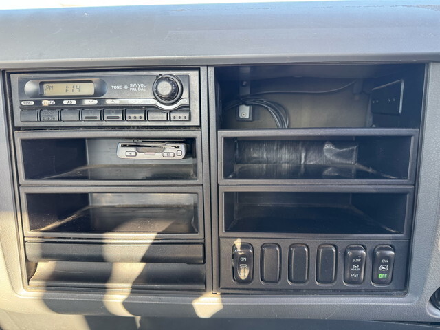 三菱ふそうファイターアルミブロック中型（4t）[写真25]