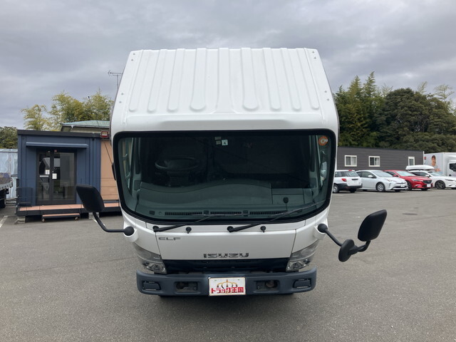 いすゞエルフ冷凍車（冷蔵車）小型（2t・3t）[写真08]