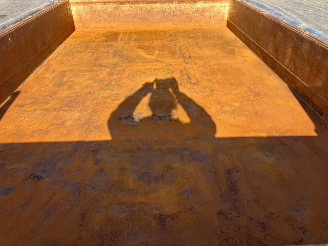 三菱ふそうキャンターダンプ小型（2t・3t）[写真15]