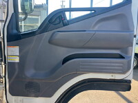 三菱ふそうキャンターダンプ小型（2t・3t）[写真30]