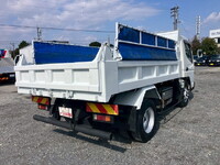 三菱ふそうキャンターダンプ小型（2t・3t）[写真02]