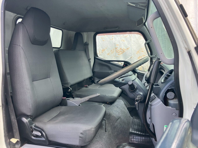 三菱ふそうキャンターダンプ小型（2t・3t）[写真33]