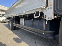 トヨタトヨエース平ボディ小型（2t・3t）[写真20]