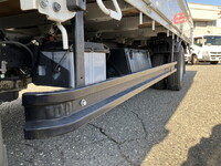 トヨタトヨエース平ボディ小型（2t・3t）[写真20]