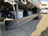 トヨタトヨエース平ボディ小型（2t・3t）[写真21]