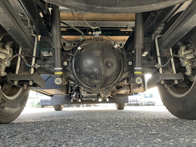 トヨタトヨエース平ボディ小型（2t・3t）[写真23]