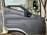 トヨタトヨエース平ボディ小型（2t・3t）[写真25]