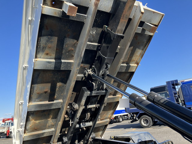 日野レンジャーコンテナ専用車中型（4t）[写真11]