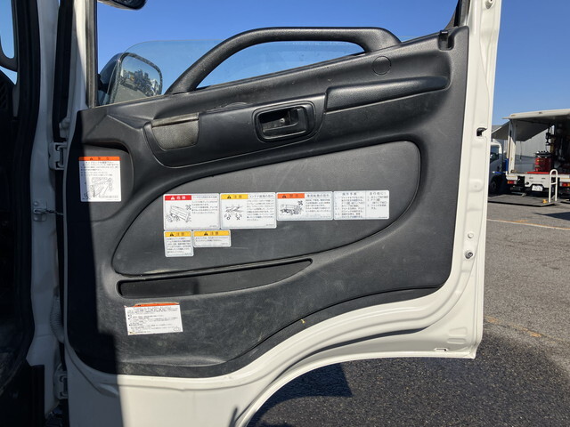 日野レンジャーコンテナ専用車中型（4t）[写真26]