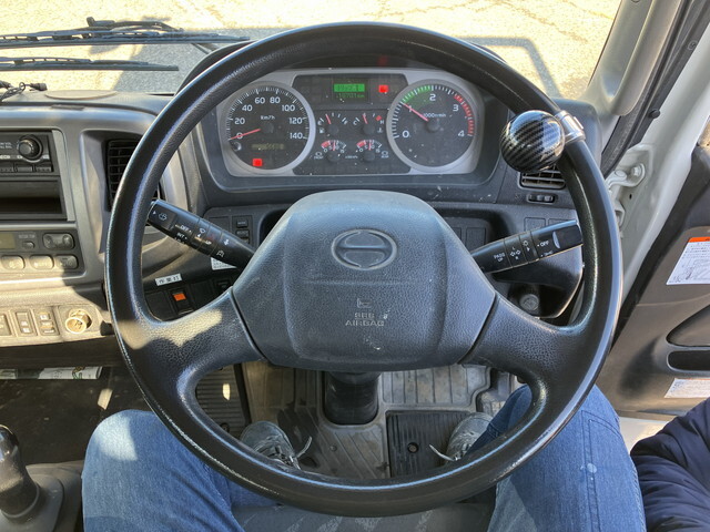 日野レンジャーコンテナ専用車中型（4t）[写真31]