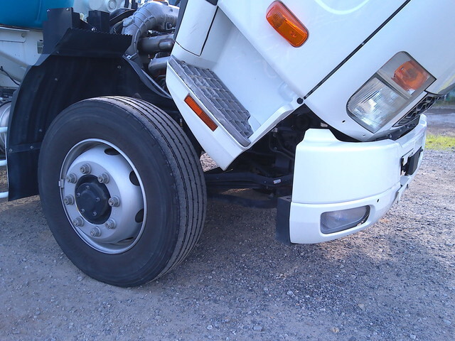 三菱ふそうファイターミキサー車（コンクリートミキサー）増トン（6t・8t）[写真40]