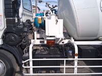 三菱ふそうファイターミキサー車（コンクリートミキサー）増トン（6t・8t）[写真09]