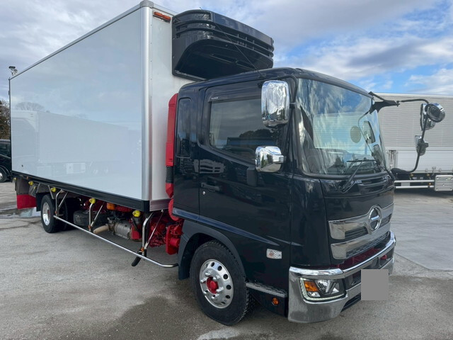 日野レンジャー冷凍車（冷蔵車）中型（4t）[写真01]