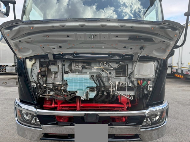 日野レンジャー冷凍車（冷蔵車）中型（4t）[写真12]