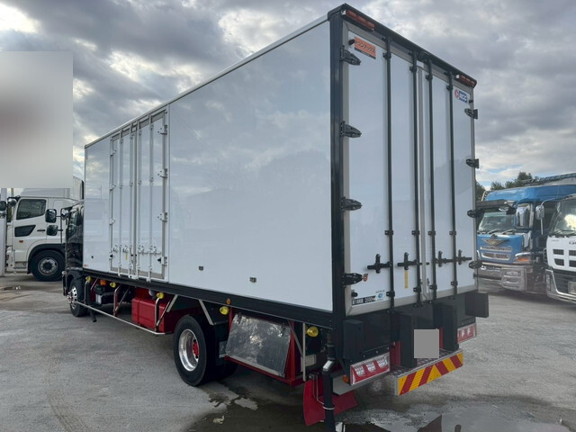 日野レンジャー冷凍車（冷蔵車）中型（4t）[写真02]