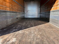 日野レンジャーアルミウイング中型（4t）[写真15]