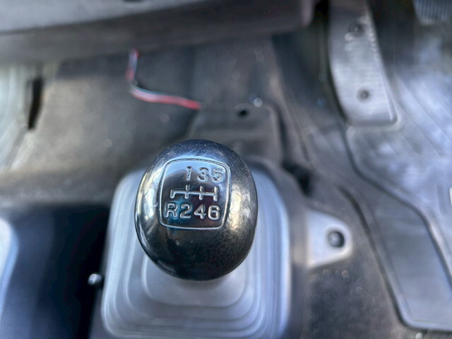 日野レンジャーアルミウイング中型（4t）[写真32]