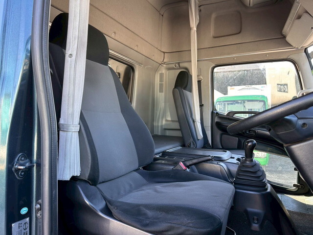 日野レンジャーアルミウイング中型（4t）[写真05]