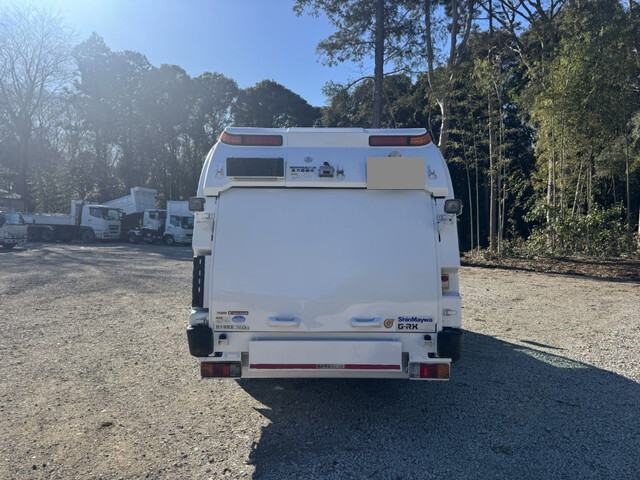 三菱ふそうキャンターパッカー車（塵芥車）小型（2t・3t）[写真18]