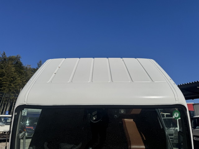 三菱ふそうキャンターパッカー車（塵芥車）小型（2t・3t）[写真37]