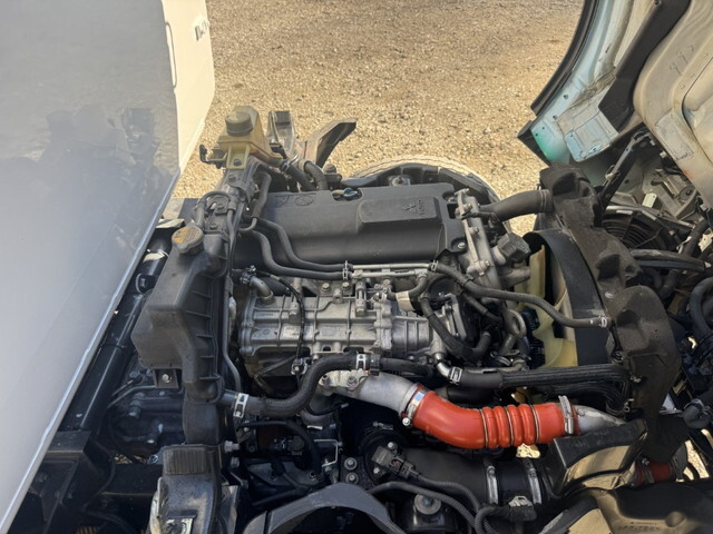 三菱ふそうキャンターパッカー車（塵芥車）小型（2t・3t）[写真38]