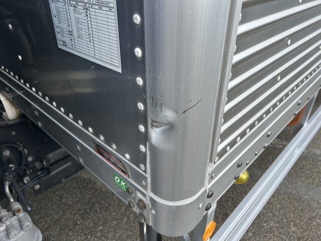 日野レンジャーアルミバン中型（4t）[写真36]