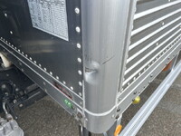 日野レンジャーアルミバン中型（4t）[写真38]