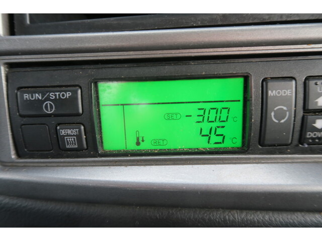 日野レンジャー冷凍車（冷蔵車）中型（4t）[写真34]