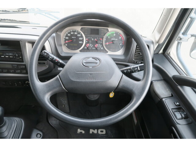 日野レンジャー冷凍車（冷蔵車）中型（4t）[写真38]