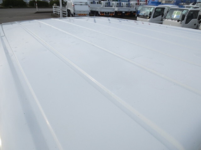 三菱ふそうキャンターダブルキャブ（Wキャブ）小型（2t・3t）[写真18]