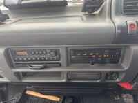 いすゞエルフセーフティローダー小型（2t・3t）[写真11]