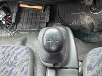 いすゞエルフセーフティローダー小型（2t・3t）[写真10]