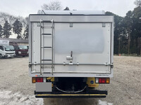 いすゞエルフボトルバン小型（2t・3t）[写真20]