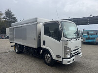 いすゞエルフボトルバン小型（2t・3t）[写真04]