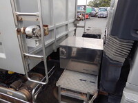 日野プロフィアダンプ大型（10t）[写真32]