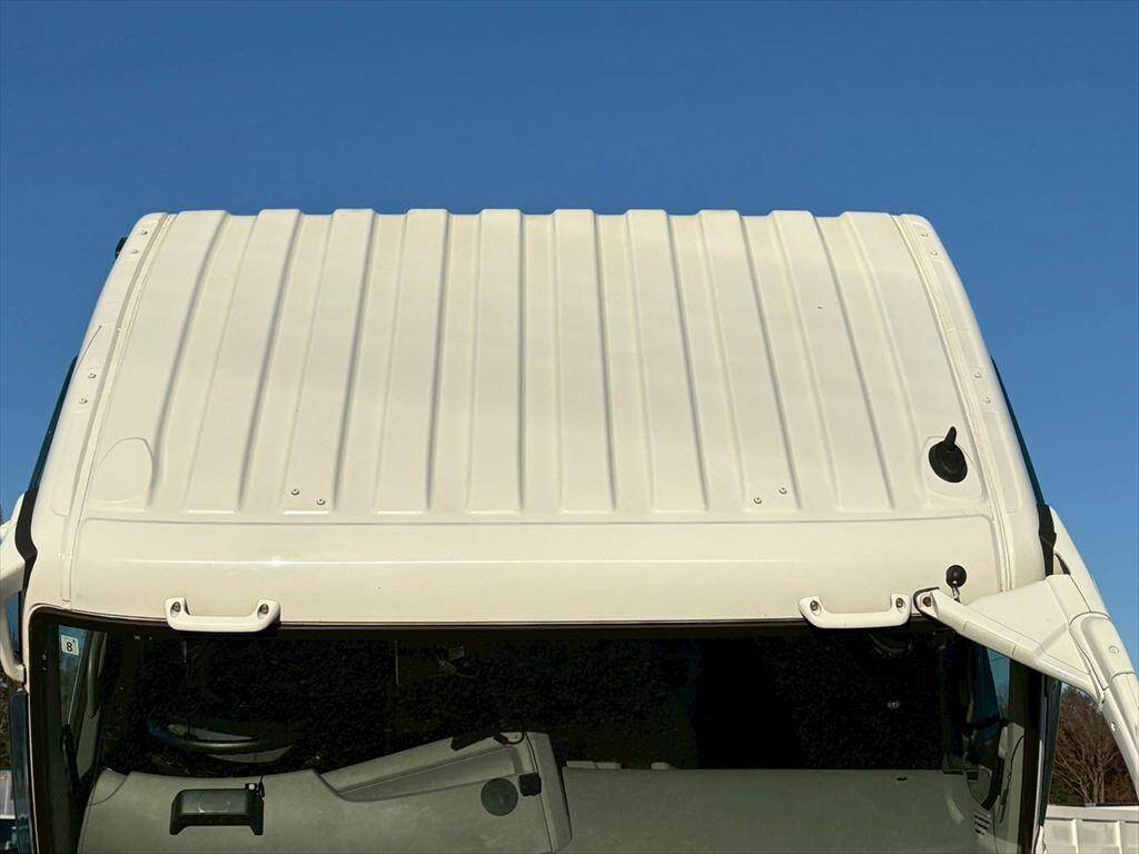 三菱ふそうスーパーグレートアルミブロック大型（10t）[写真18]