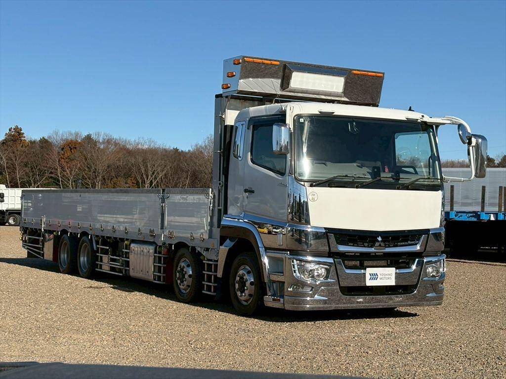 三菱ふそうスーパーグレートアルミブロック大型（10t）[写真02]