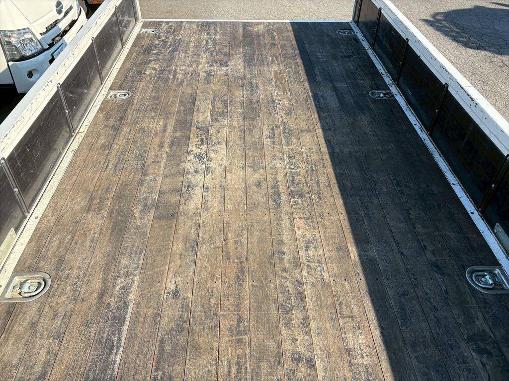 いすゞフォワードクレーン4段中型（4t）[写真11]