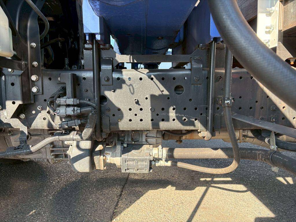 いすゞフォワードクレーン4段中型（4t）[写真14]