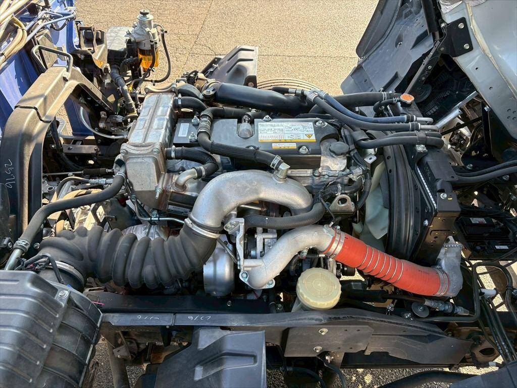 いすゞフォワードクレーン4段中型（4t）[写真19]