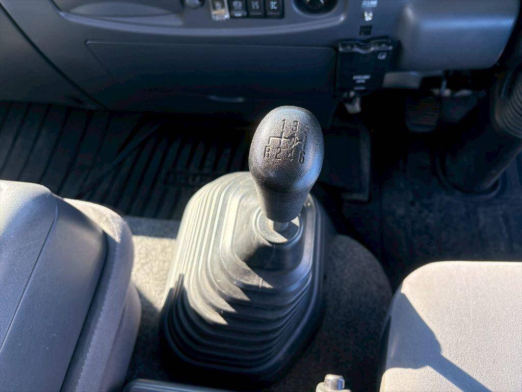 いすゞフォワードクレーン4段中型（4t）[写真23]