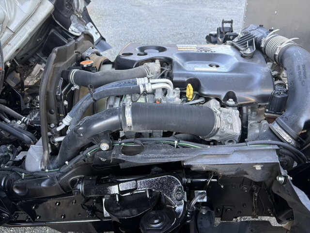 いすゞエルフアルミバン小型（2t・3t）[写真23]