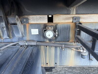 いすゞギガ深ダンプ（土砂禁ダンプ）大型（10t）[写真20]