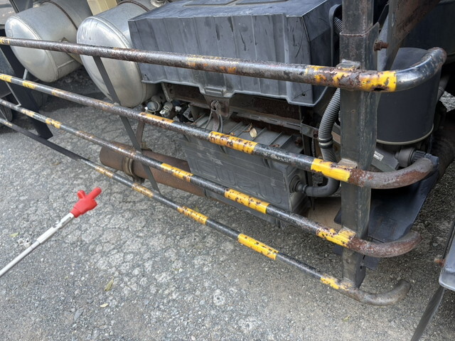 いすゞギガ深ダンプ（土砂禁ダンプ）大型（10t）[写真39]