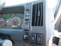 いすゞエルフダブルキャブ（Wキャブ）小型（2t・3t）[写真15]