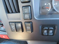 いすゞエルフダブルキャブ（Wキャブ）小型（2t・3t）[写真16]