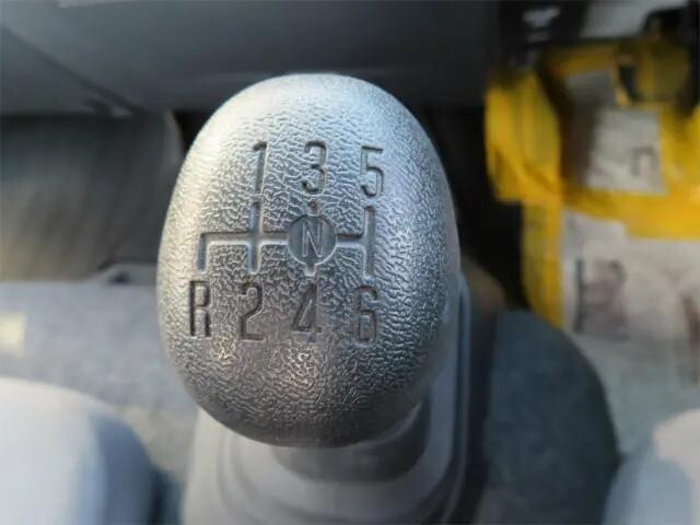 いすゞフォワードクレーン4段中型（4t）[写真18]