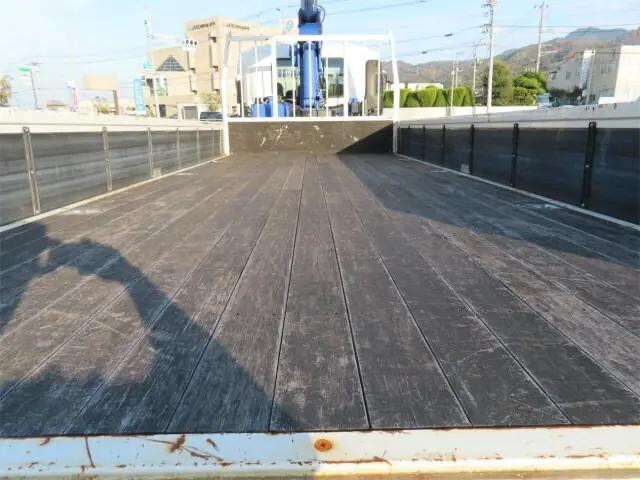 いすゞフォワードクレーン4段中型（4t）[写真21]