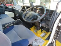 いすゞフォワードクレーン4段中型（4t）[写真09]