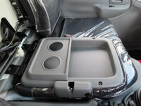 日野デュトロ平ボディ小型（2t・3t）[写真12]